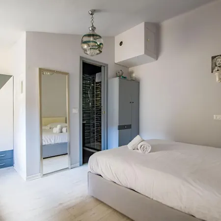Viale 24 Apartment